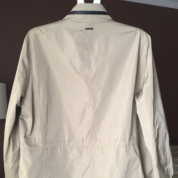 Michael Kors Beige Color Rain Jacket, Size L - Picture 7 of 8
